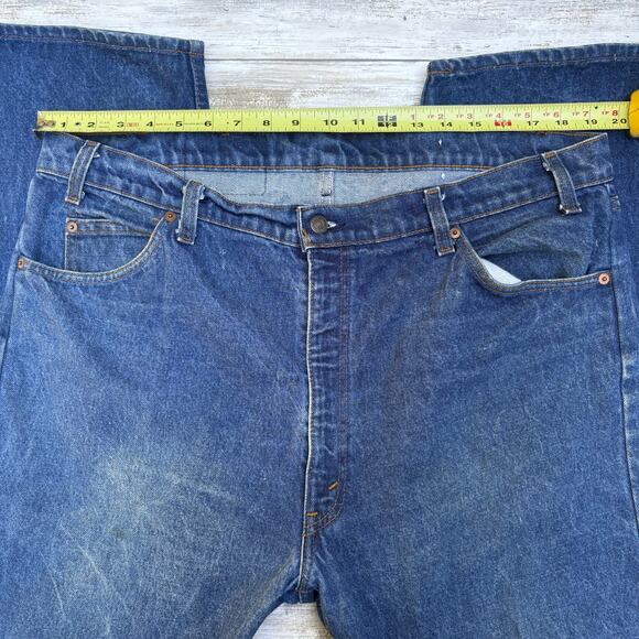 VTG 80s Levi’s 505 Jean 42x32 (Act 39x32) Med Wash Blue Denim Distressed Casual - Picture 5 of 16